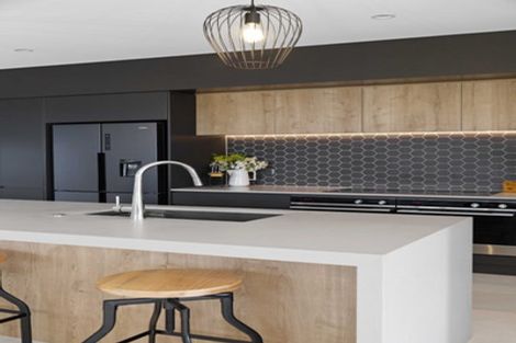 Photo of property in 37 Motukaraka Drive, Beachlands, Auckland, 2018