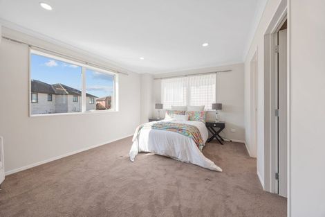 Photo of property in 5 Creggan Crescent, Flat Bush, Auckland, 2019