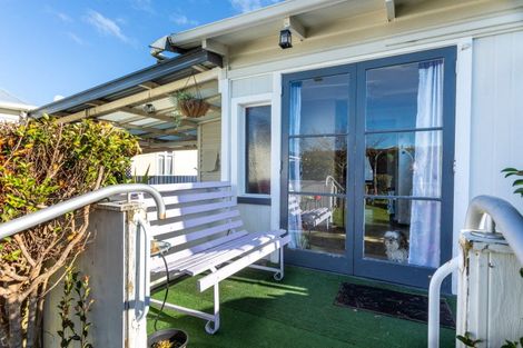Photo of property in 69 Gordon Street, Dannevirke, 4930