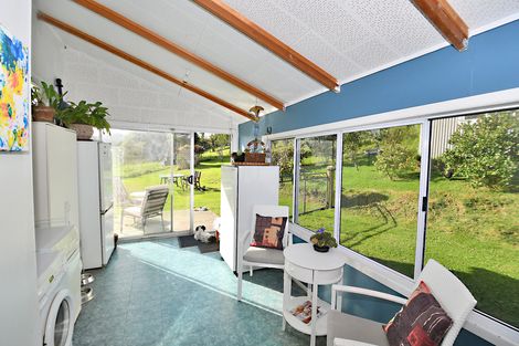 Photo of property in 6b Mountain Road, Kaiwaka, Maungaturoto, 0587