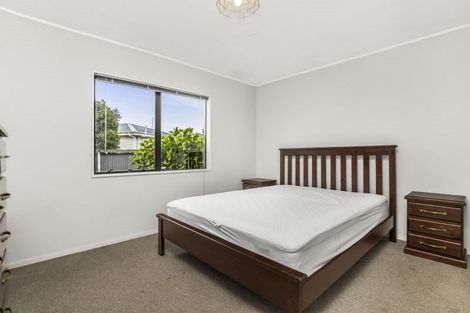 Photo of property in 2/3 William Street, Mangere East, Auckland, 2024