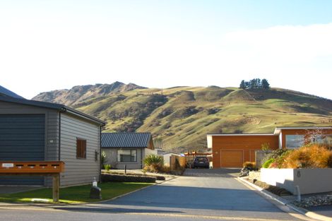 Photo of property in 10 Acheron Place, Lake Hayes, Queenstown, 9304