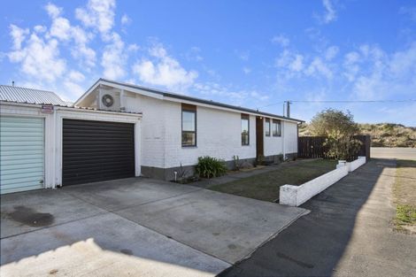 Photo of property in 35 Pandora Street, North New Brighton, Christchurch, 8083