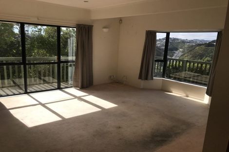 Photo of property in 17 Shastri Terrace, Khandallah, Wellington, 6035