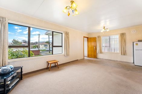Photo of property in 5 Ashforth Street, Wainuiomata, Lower Hutt, 5014
