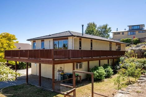 Photo of property in 84 Aronui Road, Bridge Hill, Alexandra, 9320