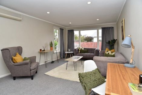 Photo of property in 23 Sturrocks Road, Redwood, Christchurch, 8051