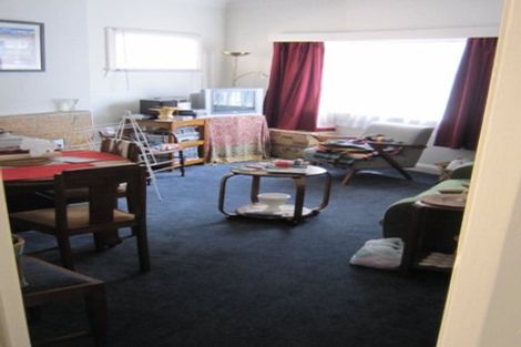 Photo of property in 1/121 Hill Street, Thorndon, Wellington, 6011