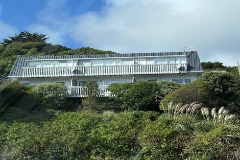 Photo of property in 3/48 Paremata Crescent, Paremata, Porirua, 5024