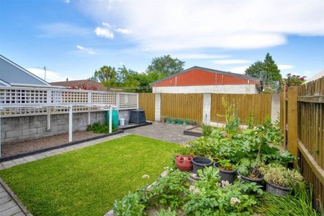 Photo of property in 18 Parkhouse Drive, Rangiora, 7400