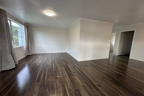 Photo of property in 8 Citril Place, Red Hill, Papakura, 2110