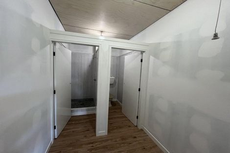 Photo of property in 5 Fairfax Terrace, Frankleigh Park, New Plymouth, 4310