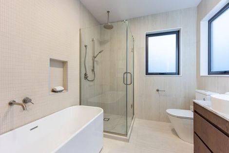 Photo of property in 53 Kumukumu Road, Long Bay, Auckland, 0630