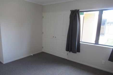 Photo of property in 41 Mary Huse Grove, Manor Park, Lower Hutt, 5019