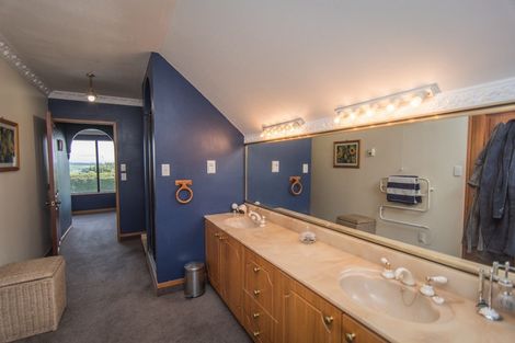 Photo of property in 310 Spur Road, Rosewill, Timaru, 7975