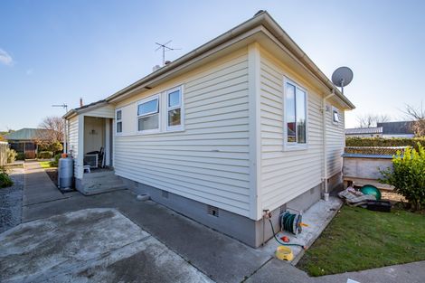 Photo of property in 8 Lindon Street, Rangiora, 7400