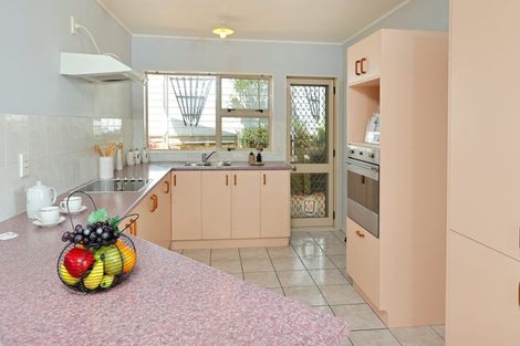 Photo of property in 139a Flanshaw Road, Te Atatu South, Auckland, 0610