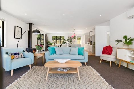 Photo of property in 2/4 Redfern Terrace, Arthurs Point, Queenstown, 9371