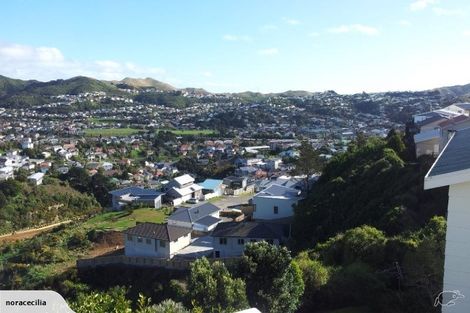 Photo of property in 6b Sunflower Way, Johnsonville, Wellington, 6037