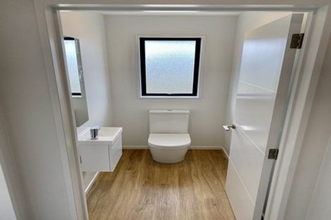 Photo of property in 4 Eileen Way, Rolleston, 7615