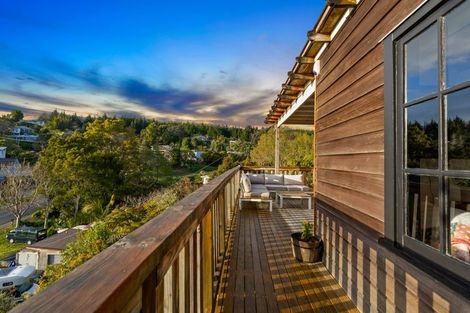 Photo of property in 53 Stillwater Crescent, Stillwater, Silverdale, 0993