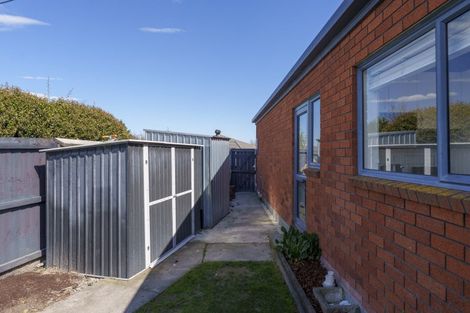 Photo of property in 28 Hawkins Place, Rangiora, 7400