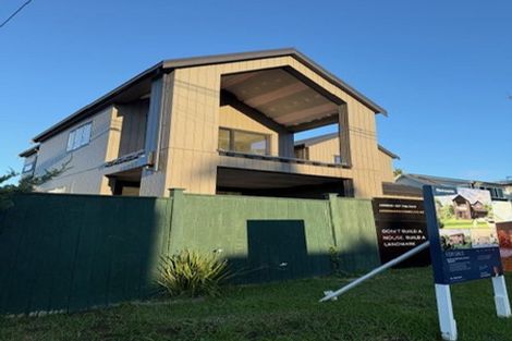 Photo of property in 9a Kowhai Street, Tawa, Wellington, 5028