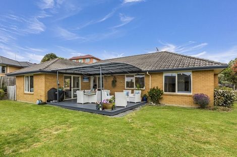 Photo of property in 58 Rivervale Grove, Stanmore Bay, Whangaparaoa, 0932