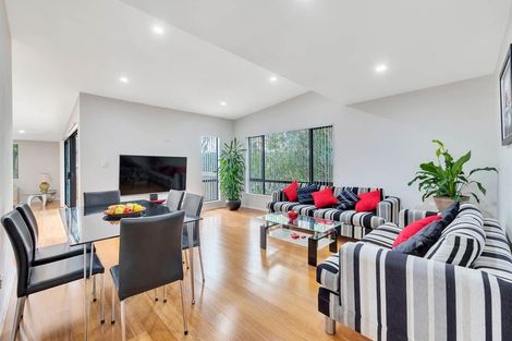 Photo of property in 50a Danbury Drive, Torbay, Auckland, 0630