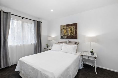 Photo of property in 71m Randwick Crescent, Moera, Lower Hutt, 5010