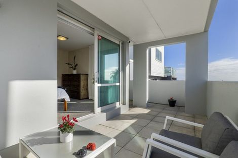 Photo of property in 4a Dawson Street, New Plymouth, 4310