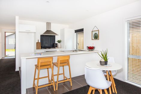 Photo of property in 6 Onukutara Place, Huntington, Hamilton, 3210