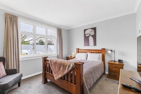 Photo of property in 22 Kingswood Street, Takaro, Palmerston North, 4412