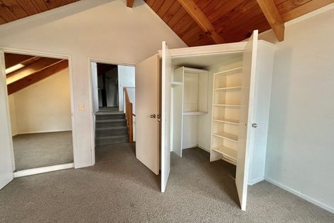 Photo of property in 40a Redoubt Road, Goodwood Heights, Auckland, 2105