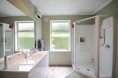 Photo of property in 20 Seaview Lane, Wainui, French Farm, 7582