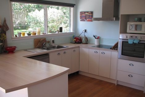 Photo of property in 64a Verbena Road, Birkdale, Auckland, 0626