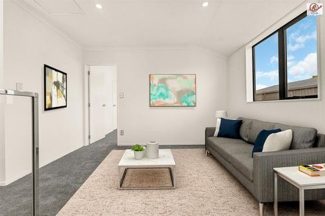 Photo of property in 11a Mcinnes Road, Weymouth, Auckland, 2103