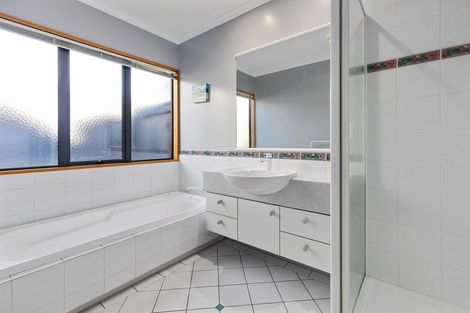 Photo of property in 3 Caernarvon Rise, Bethlehem, Tauranga, 3110