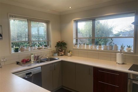 Photo of property in 22 Moreland Avenue, Papanui, Christchurch, 8053