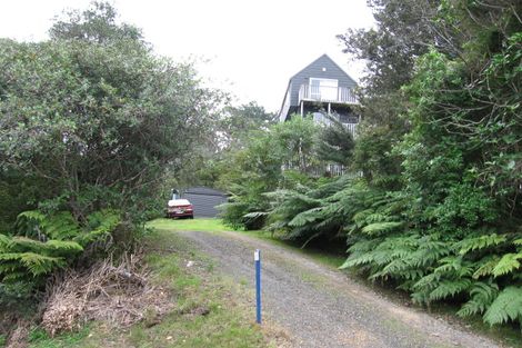 Photo of property in 5 Tutaritari Road, Hahei, Whitianga, 3591