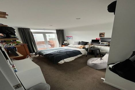 Photo of property in 9/15 Roxburgh Street, Mount Victoria, Wellington, 6011