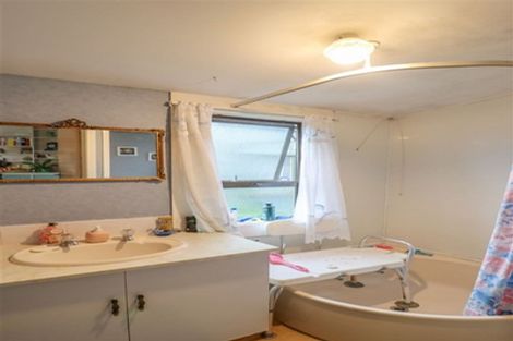 Photo of property in 4 Buchanan Street, Parkside, Timaru, 7910