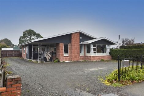 Photo of property in 316 Main North Road, Redwood, Christchurch, 8051