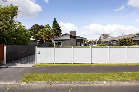 Photo of property in 6 Erika Place, Fairview Downs, Hamilton, 3214