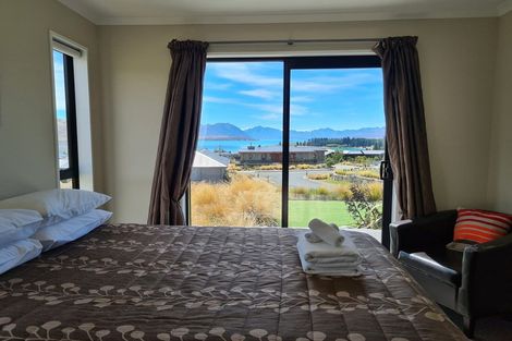Photo of property in 6 Manning Place, Lake Tekapo, 7999