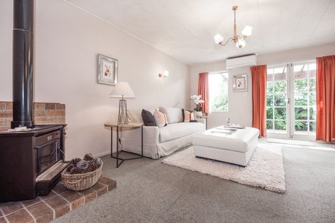 Photo of property in 2/505 Southland Road, Hastings, 4122