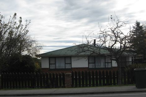 Photo of property in 57 Essex Street, Balclutha, 9230