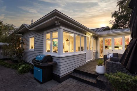 Photo of property in 9 Hawthorne Street, Strowan, Christchurch, 8052