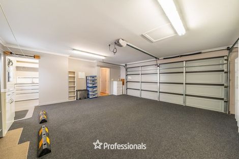 Photo of property in 8a Glen Iris Grove, Woburn, Lower Hutt, 5010