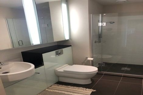 Photo of property in Summit Apartments, 2/184 Molesworth Street, Thorndon, Wellington, 6011